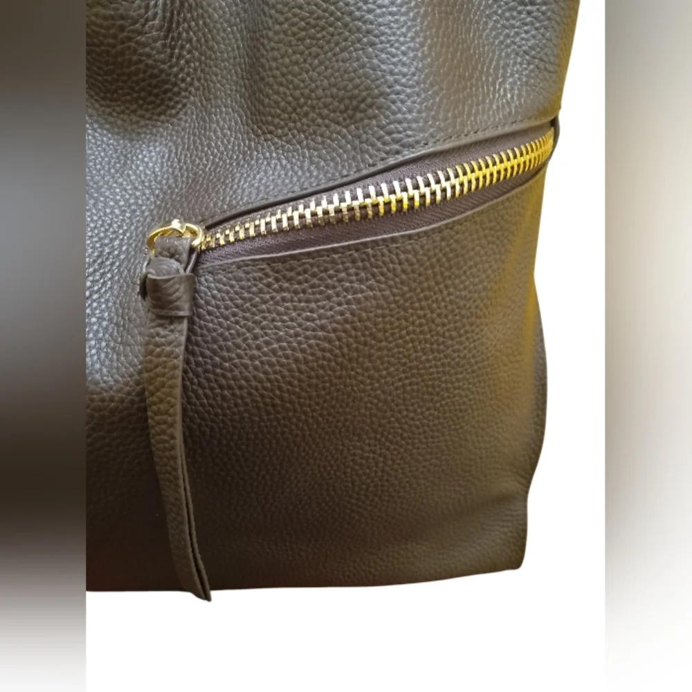 Tote Le Monde The Geneva Tote In Chocolate Brown